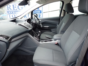 Used Ford Grand C-Max 2012 for sale - 76922679: Photo