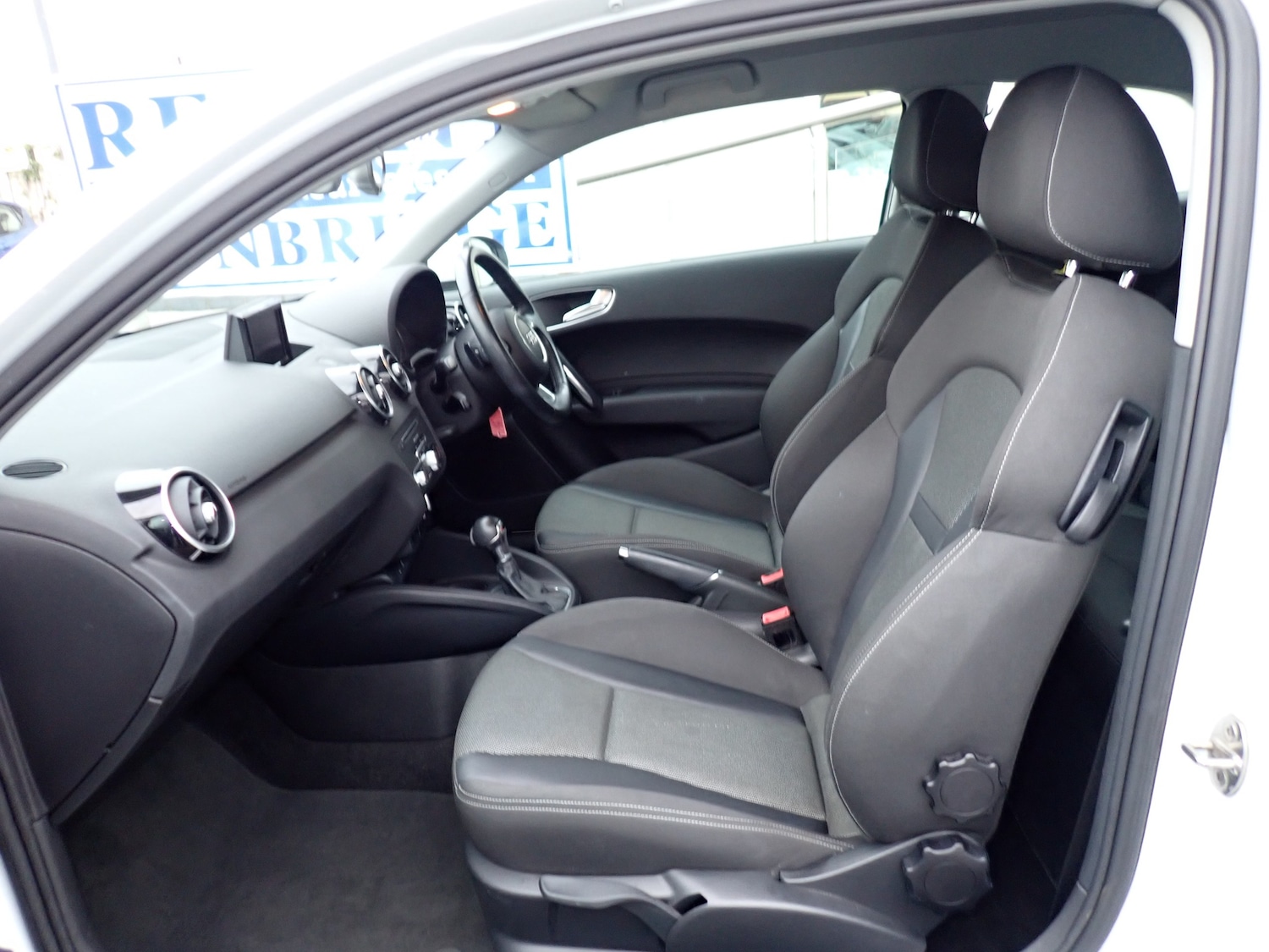 Used Audi A1 2015 for sale - 76807776: Photo 3