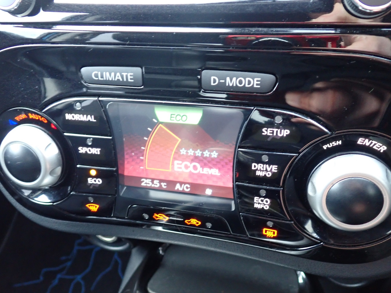 Used Nissan Juke 2018 for sale - 77171392: Photo 18