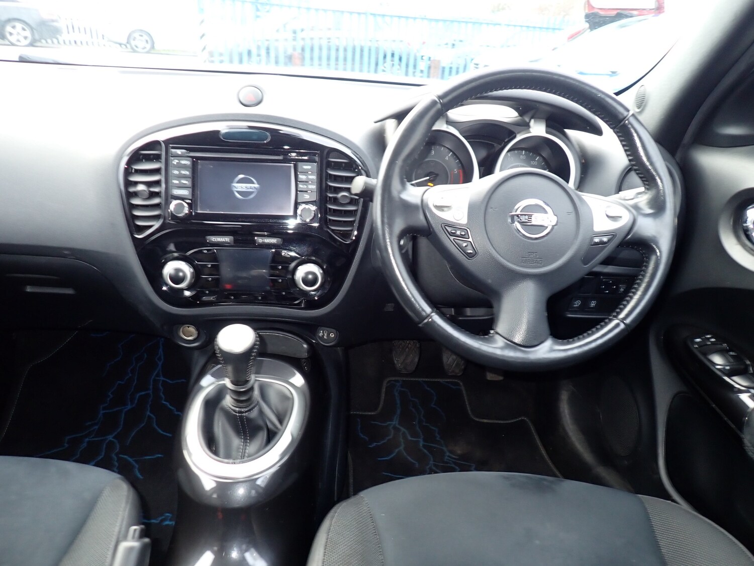 Used Nissan Juke 2018 for sale - 77171392: Photo 2