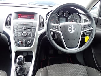 Used Vauxhall Astra 2014 for sale - 79206349: Photo