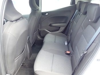 Used Renault Clio 2022 for sale - 79314590: Photo