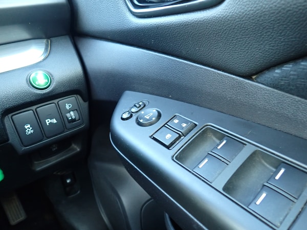 Used Honda CR-V 2017 for sale - 76157869: Photo 13