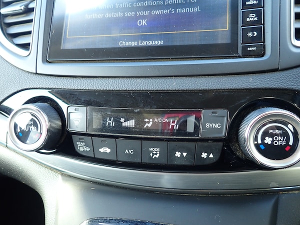 Used Honda CR-V 2017 for sale - 76157869: Photo 14