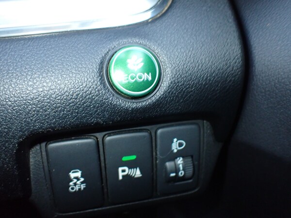 Used Honda CR-V 2017 for sale - 76157869: Photo 17