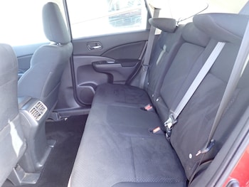 Used Honda CR-V 2017 for sale - 76157869: Photo 4