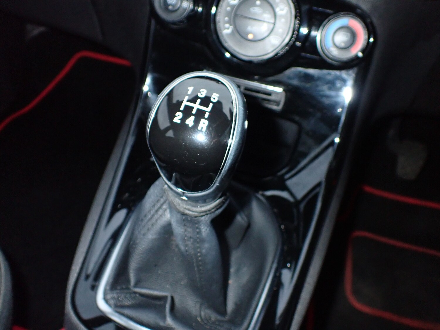 Used Ford Fiesta 2016 for sale - 77570912: Photo 13