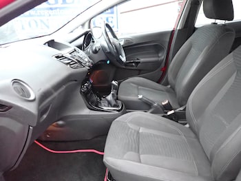 Used Ford Fiesta 2016 for sale - 77570912: Photo