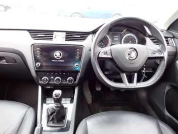 Used Skoda Octavia 2019 for sale - 74692995: Photo