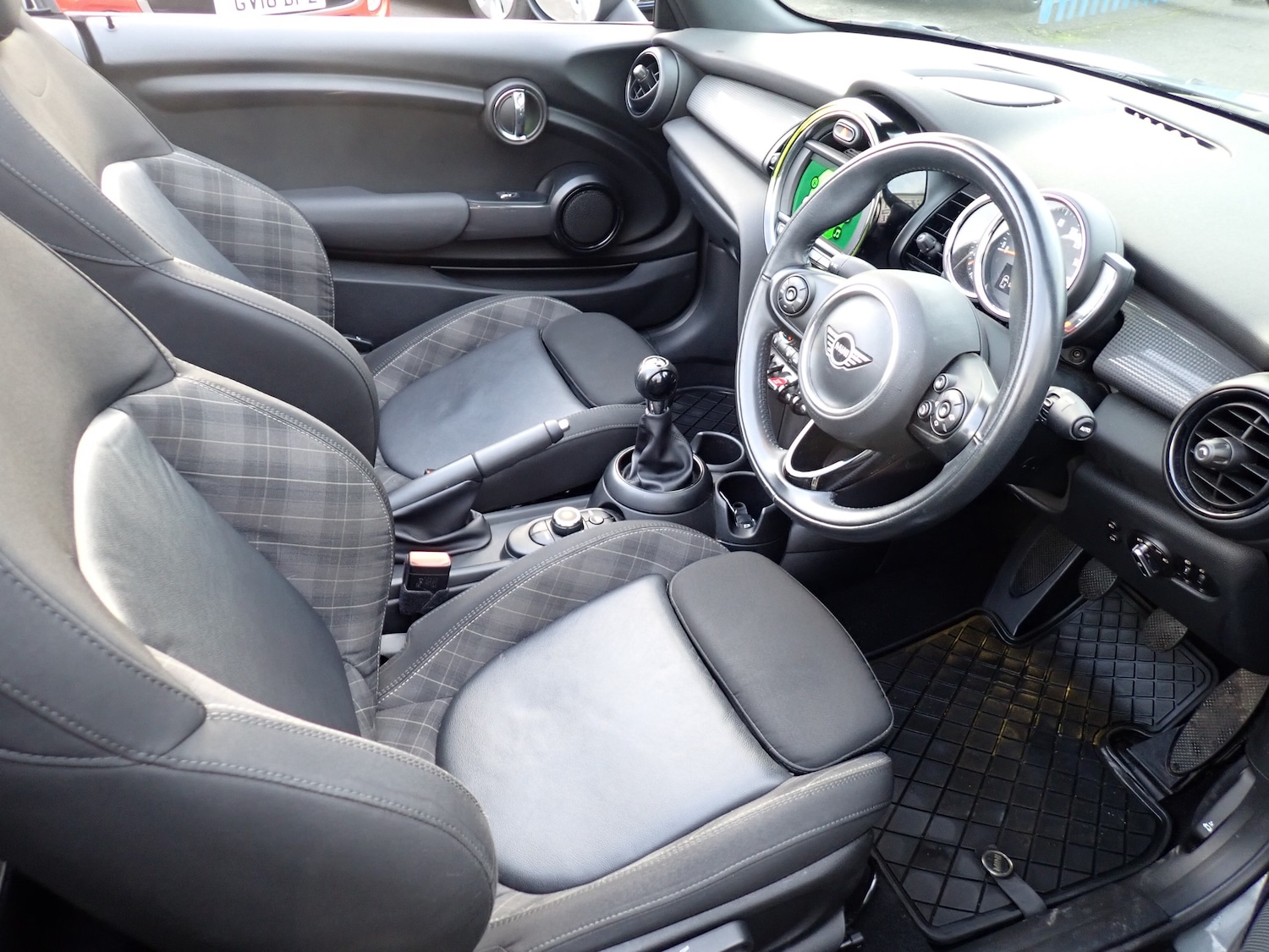 Used MINI Convertible 2018 for sale - 77220881: Photo 19