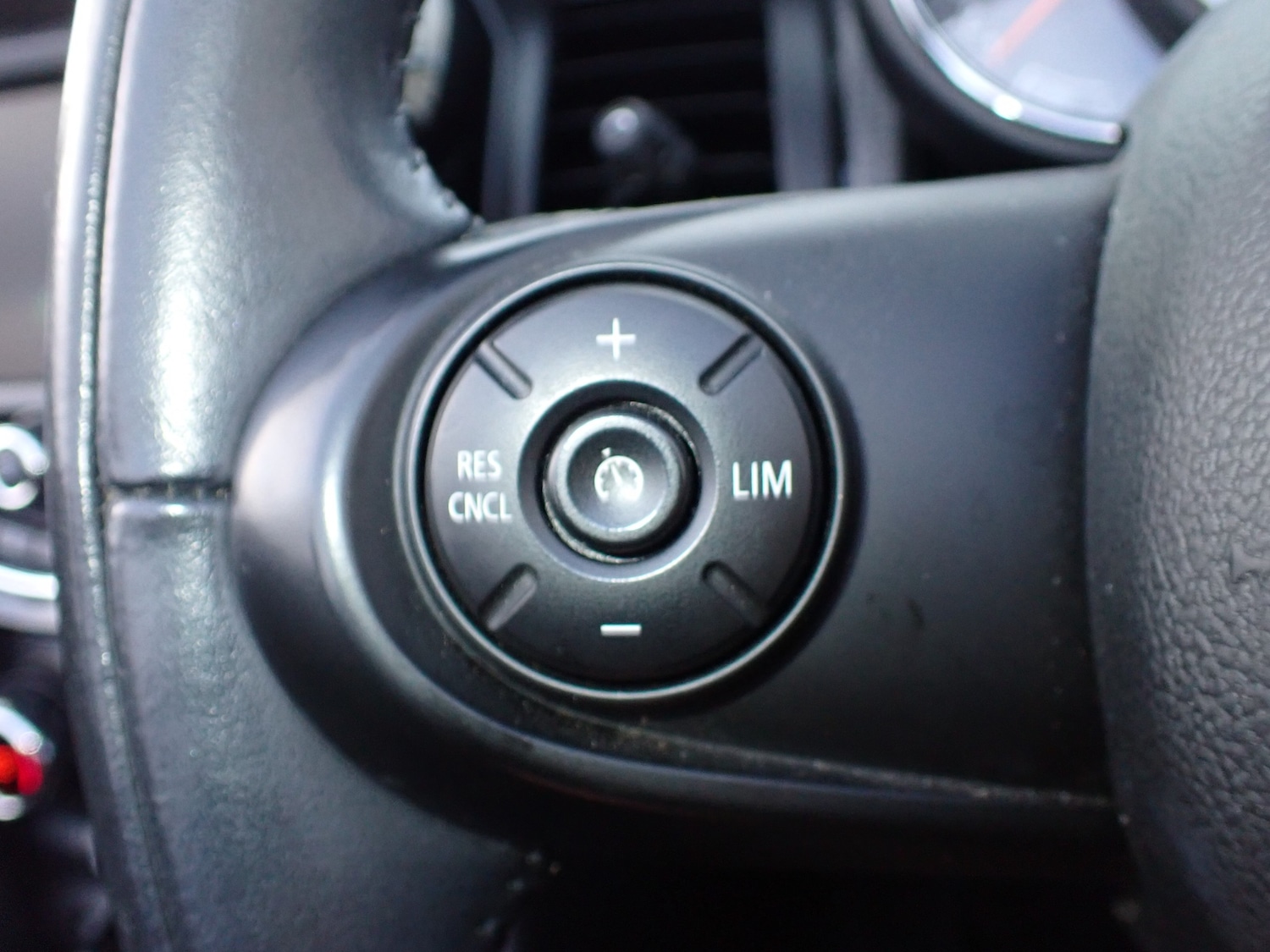 Used MINI Convertible 2018 for sale - 77220881: Photo 20