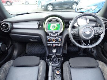 Used MINI Convertible 2018 for sale - 77220881: Photo