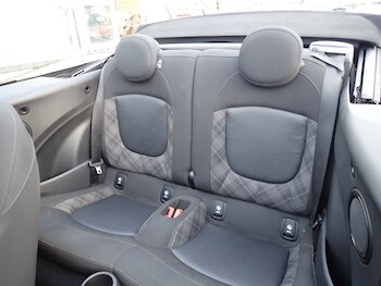 Used MINI Convertible 2018 for sale - 77220881: Photo