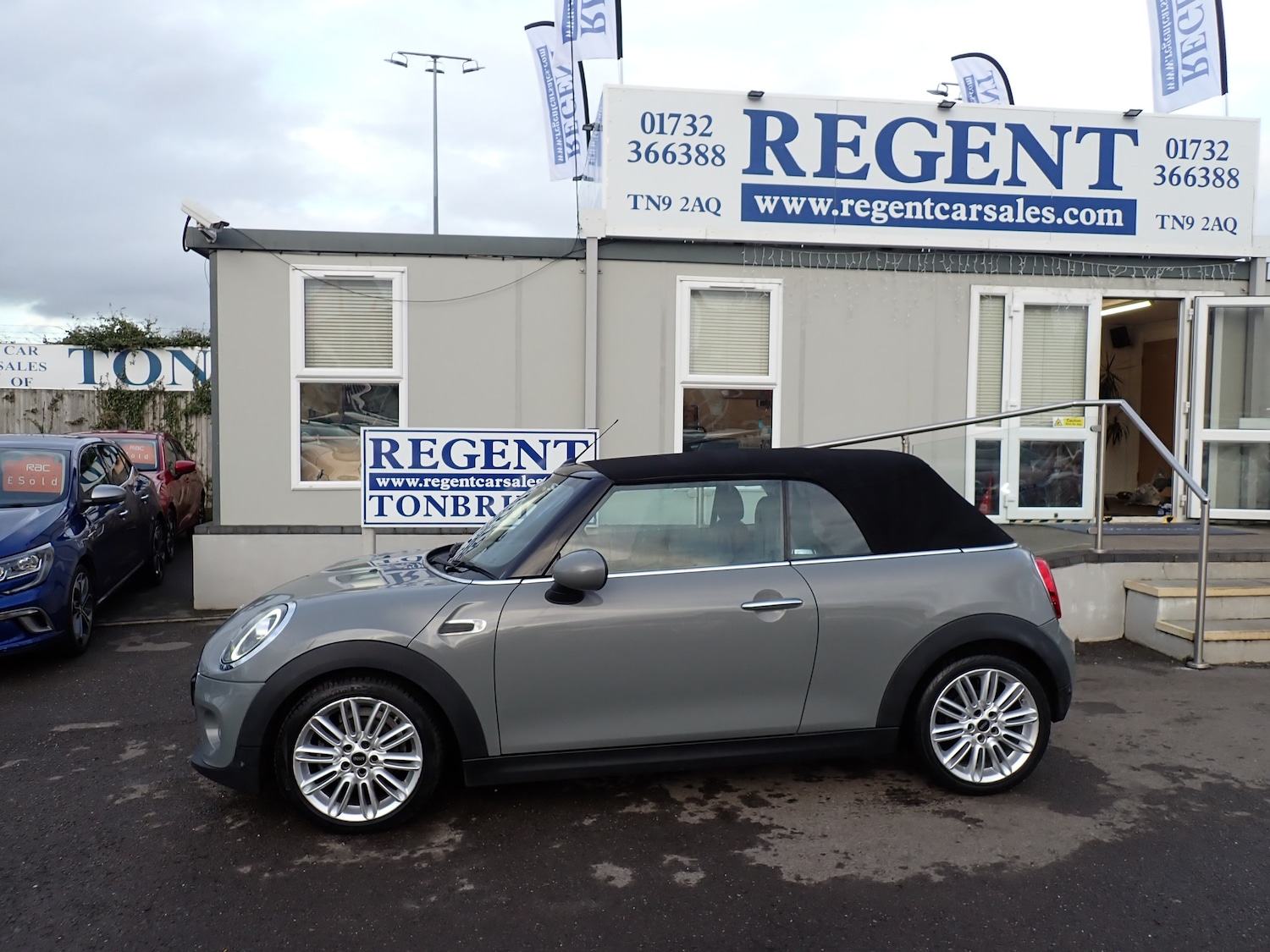 Used MINI Convertible 2018 for sale - 77220881: Photo 7
