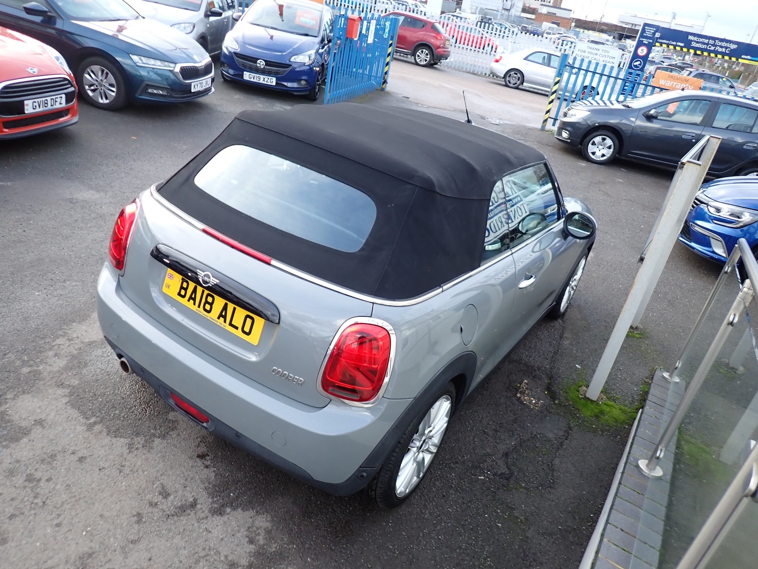 Used MINI Convertible 2018 for sale - 77220881: Photo 9