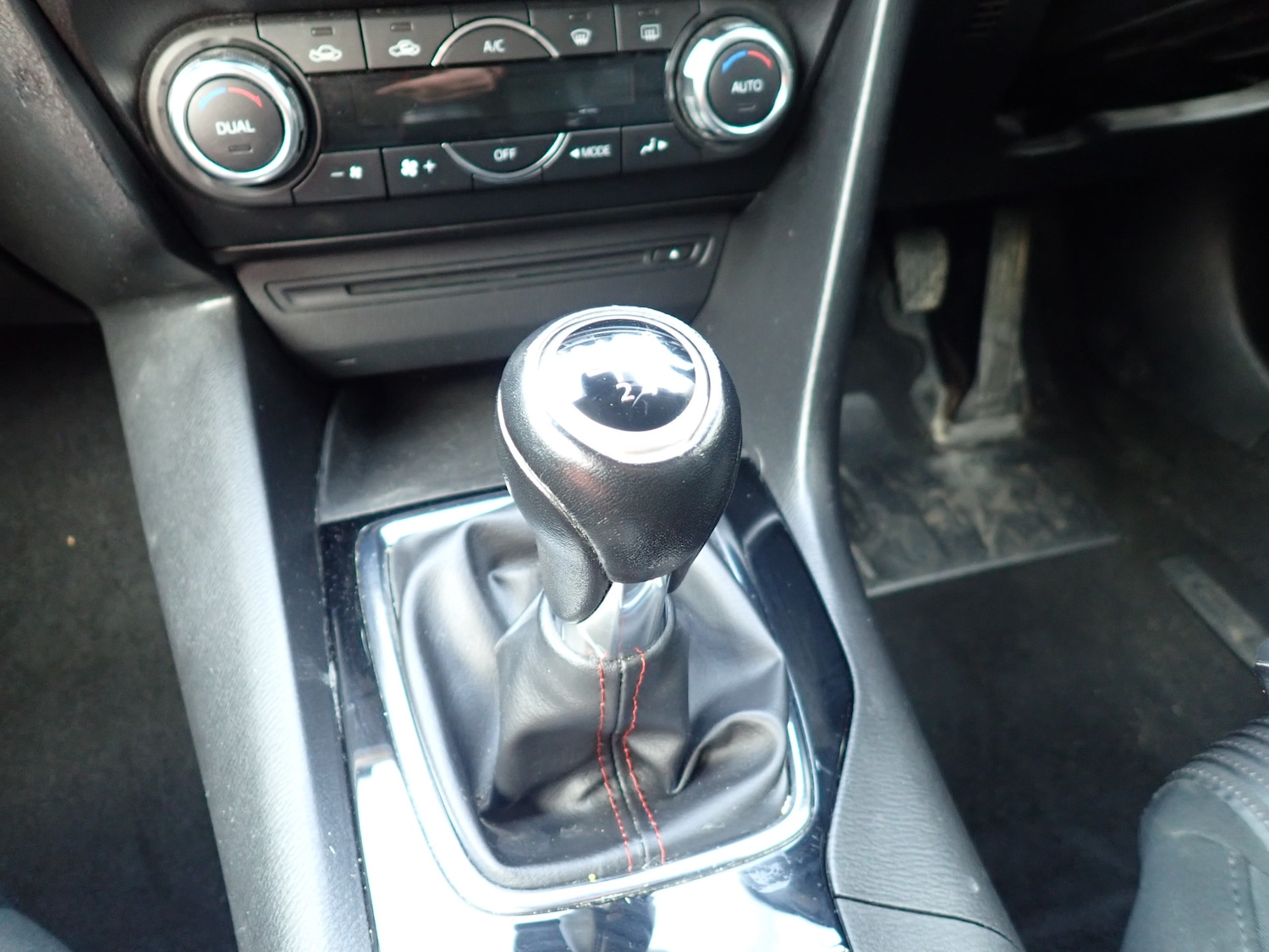 Used Mazda Mazda3 2015 for sale - 76292892: Photo 14