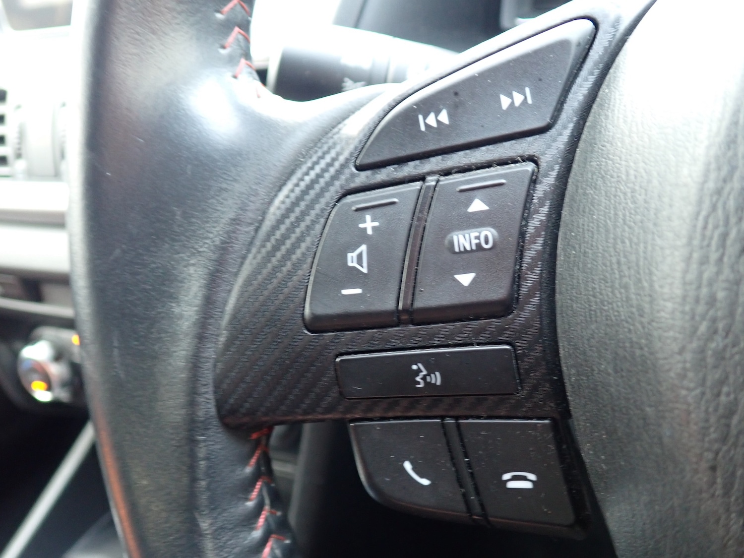 Used Mazda Mazda3 2015 for sale - 76292892: Photo 24