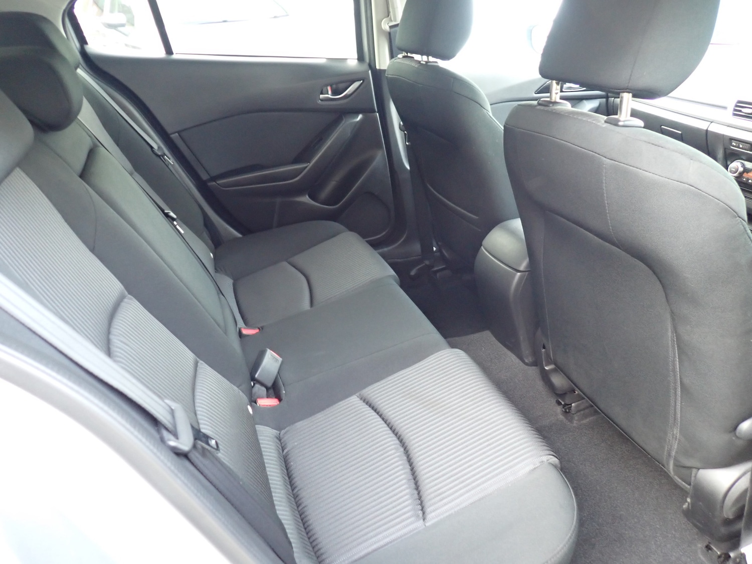 Used Mazda Mazda3 2015 for sale - 76292892: Photo 30