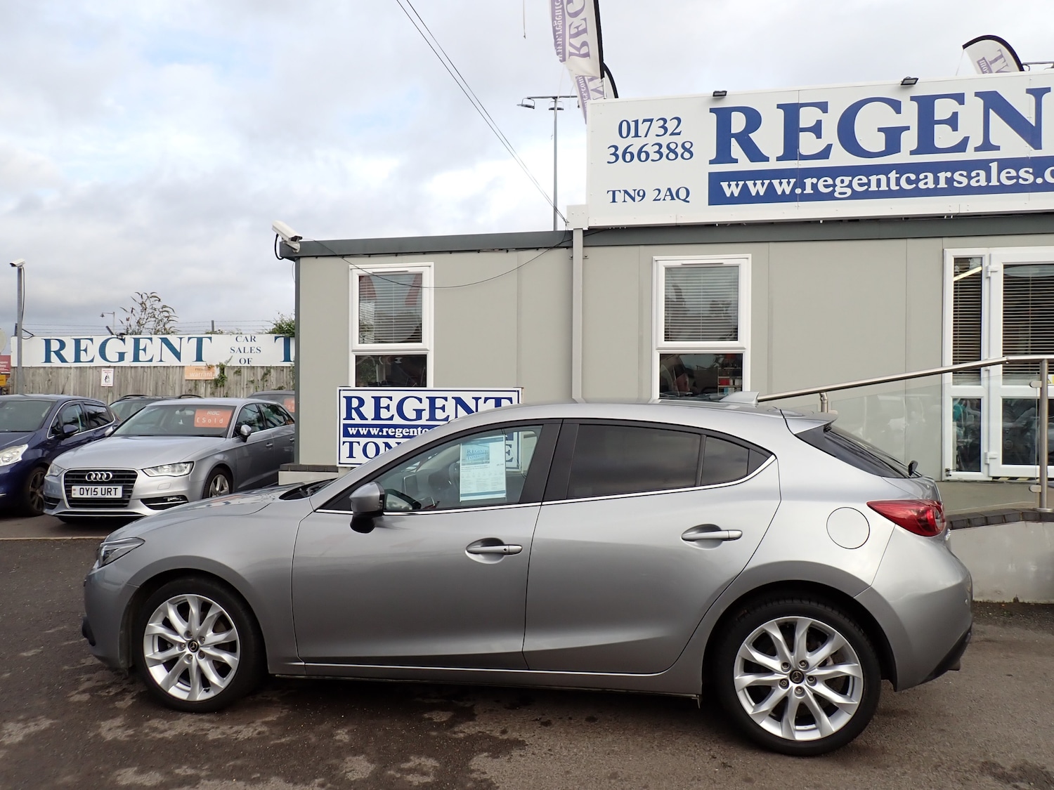 Used Mazda Mazda3 2015 for sale - 76292892: Photo 5