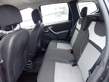 Used Dacia Duster 2017 for sale - 77462949: Photo