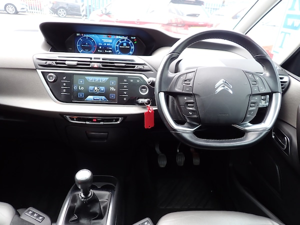 Used Citroen C4 Grand Picasso 2016 for sale - 75482885: Photo 2