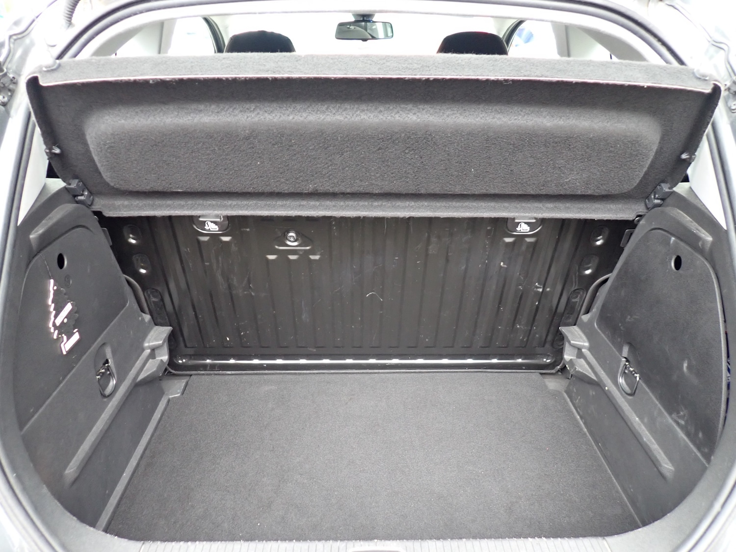 Used Vauxhall Corsa 2018 for sale - 75987209: Photo 24