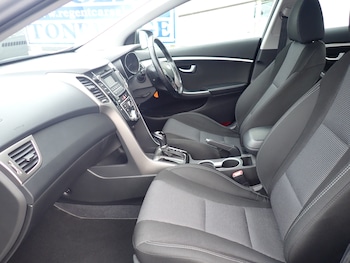Used Hyundai i30 2014 for sale - 77845496: Photo
