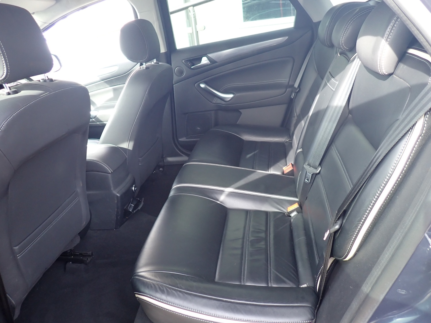 Used Ford Mondeo 2014 for sale - 78197225: Photo 4