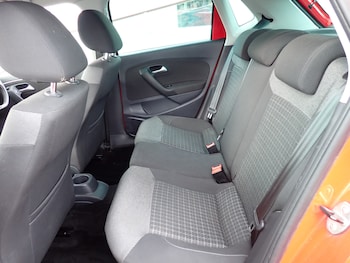 Used Volkswagen Polo 2016 for sale - 79234245: Photo