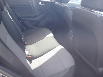 Used Hyundai i20 2019 for sale - 78177200: Photo