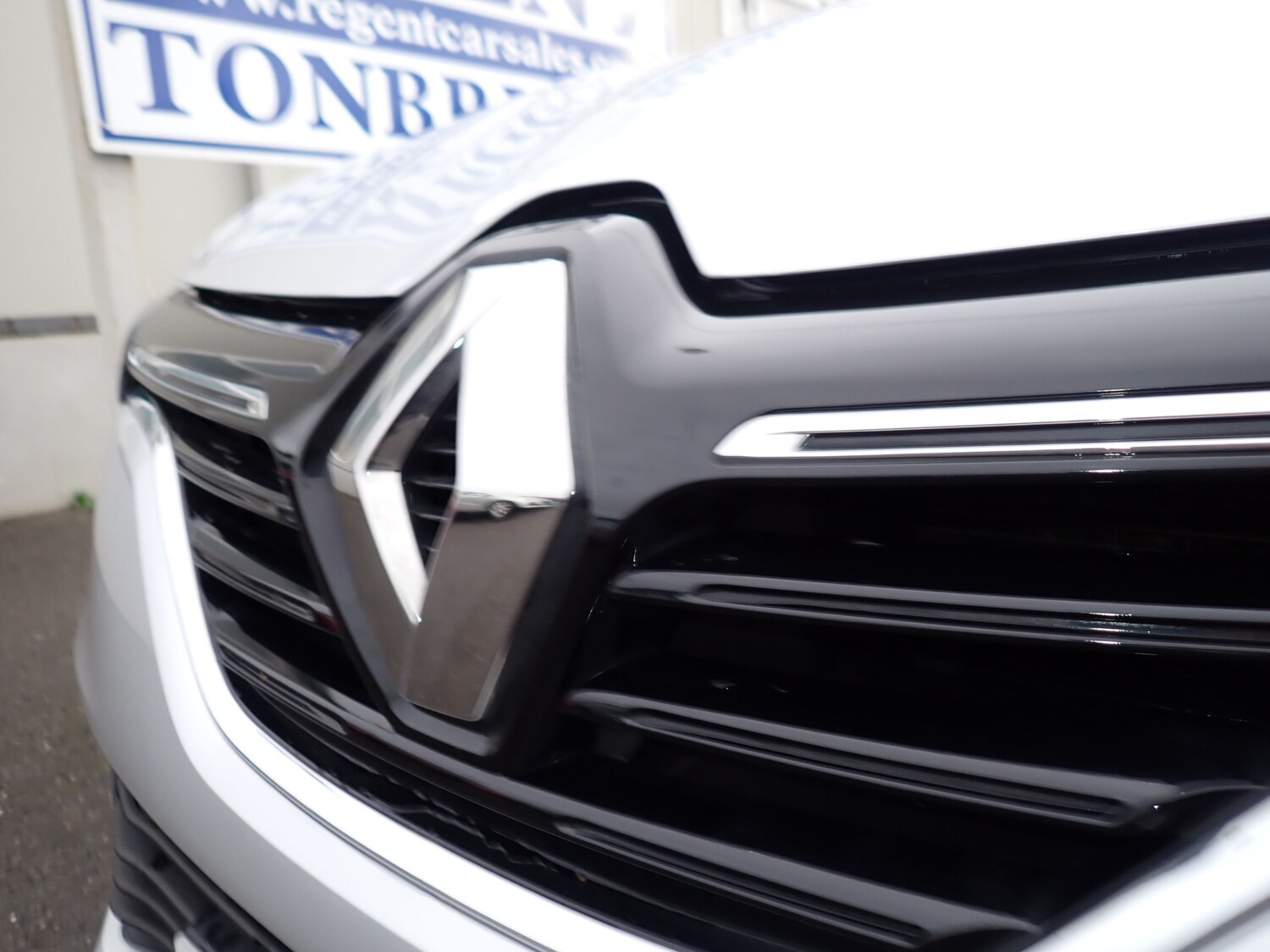 Used Renault Megane 2018 for sale - 76819742: Photo 31