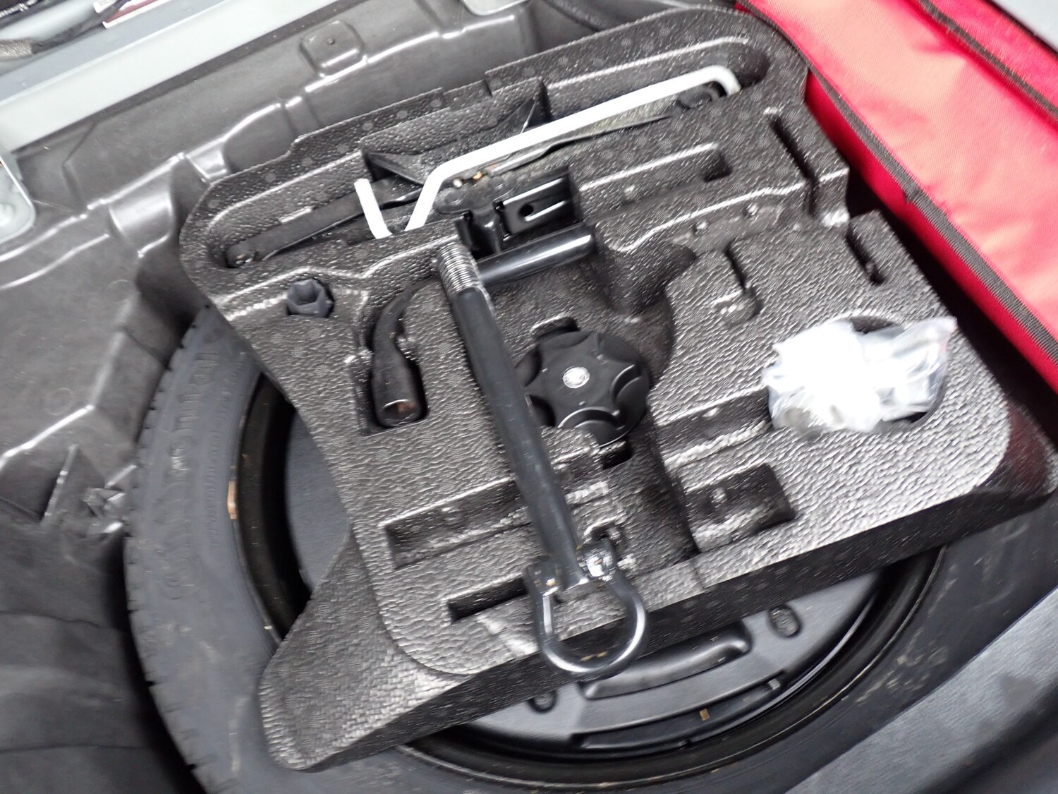 Used Renault Megane 2018 for sale - 76819742: Photo 37