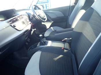 Used Citroen C4 Picasso 2016 for sale - 77408867: Photo