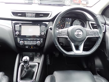 Used Nissan Qashqai 2018 for sale - 77919048: Photo