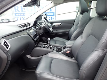 Used Nissan Qashqai 2018 for sale - 77919048: Photo