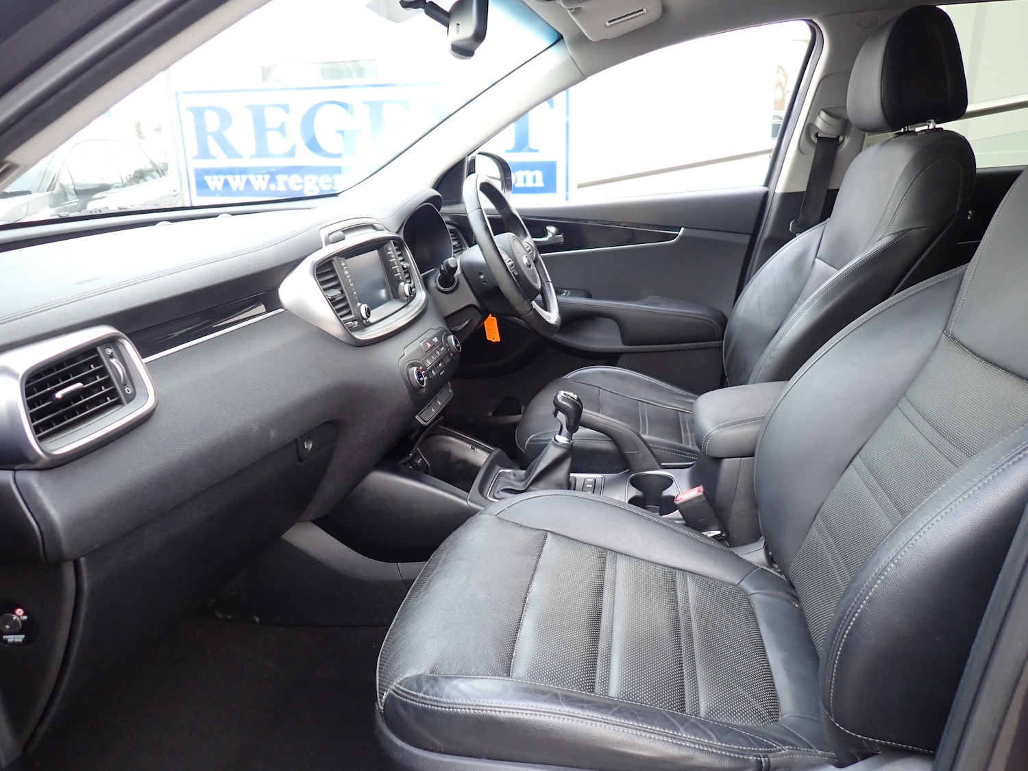 Used Kia Sorento 2015 for sale - 77802552: Photo 3