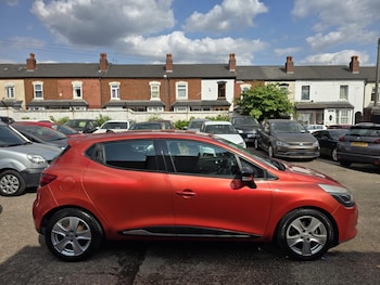 Used Renault Clio 2014 for sale - 79198489: Photo