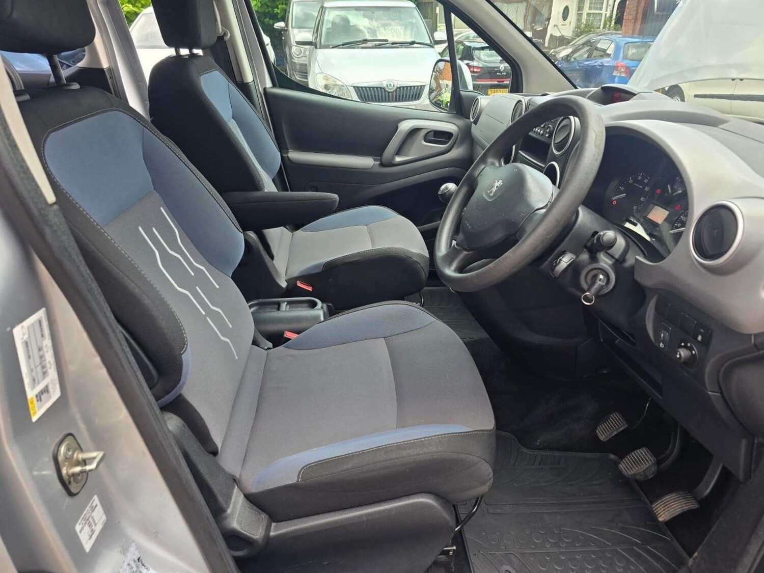 Used Peugeot Partner Tepee 2015 for sale - 76730095: Photo 14