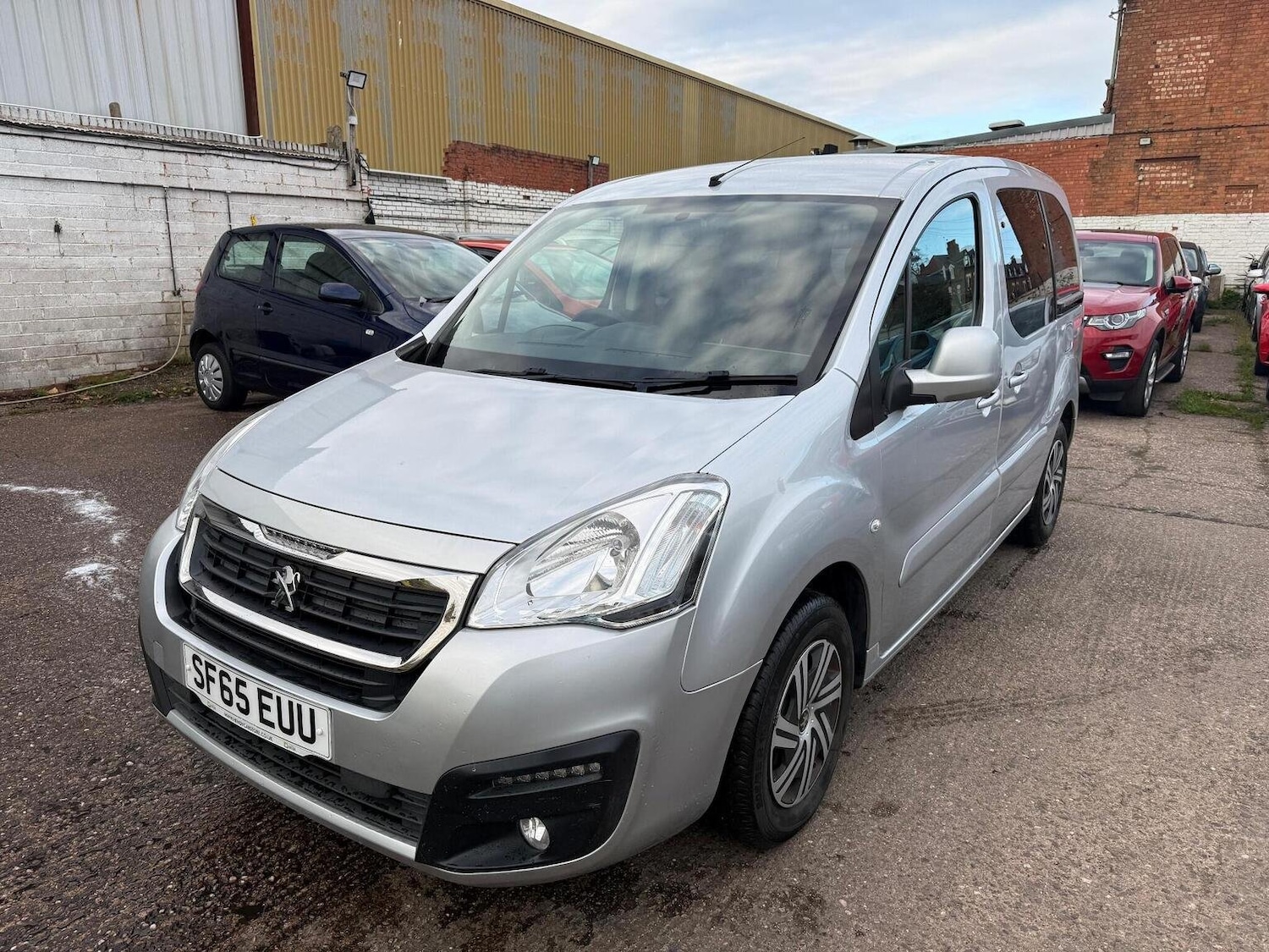 Used Peugeot Partner Tepee 2015 for sale - 76730095: Photo 7