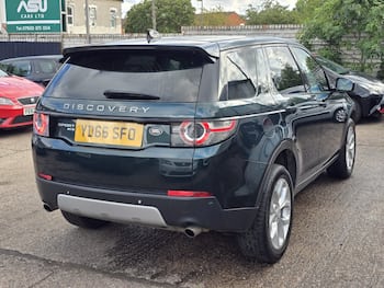 Used Land Rover Discovery Sport 2016 for sale - 79676219: Photo