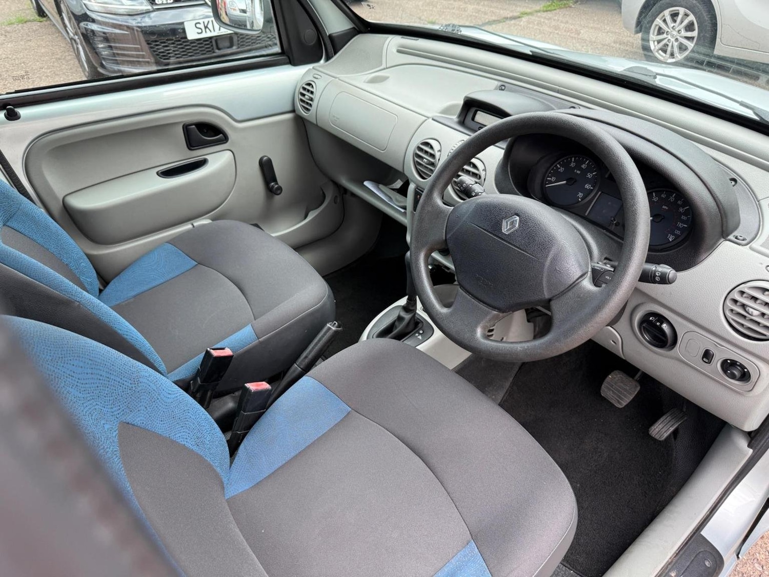 Used Renault Kangoo 2009 for sale - 76730091: Photo 9