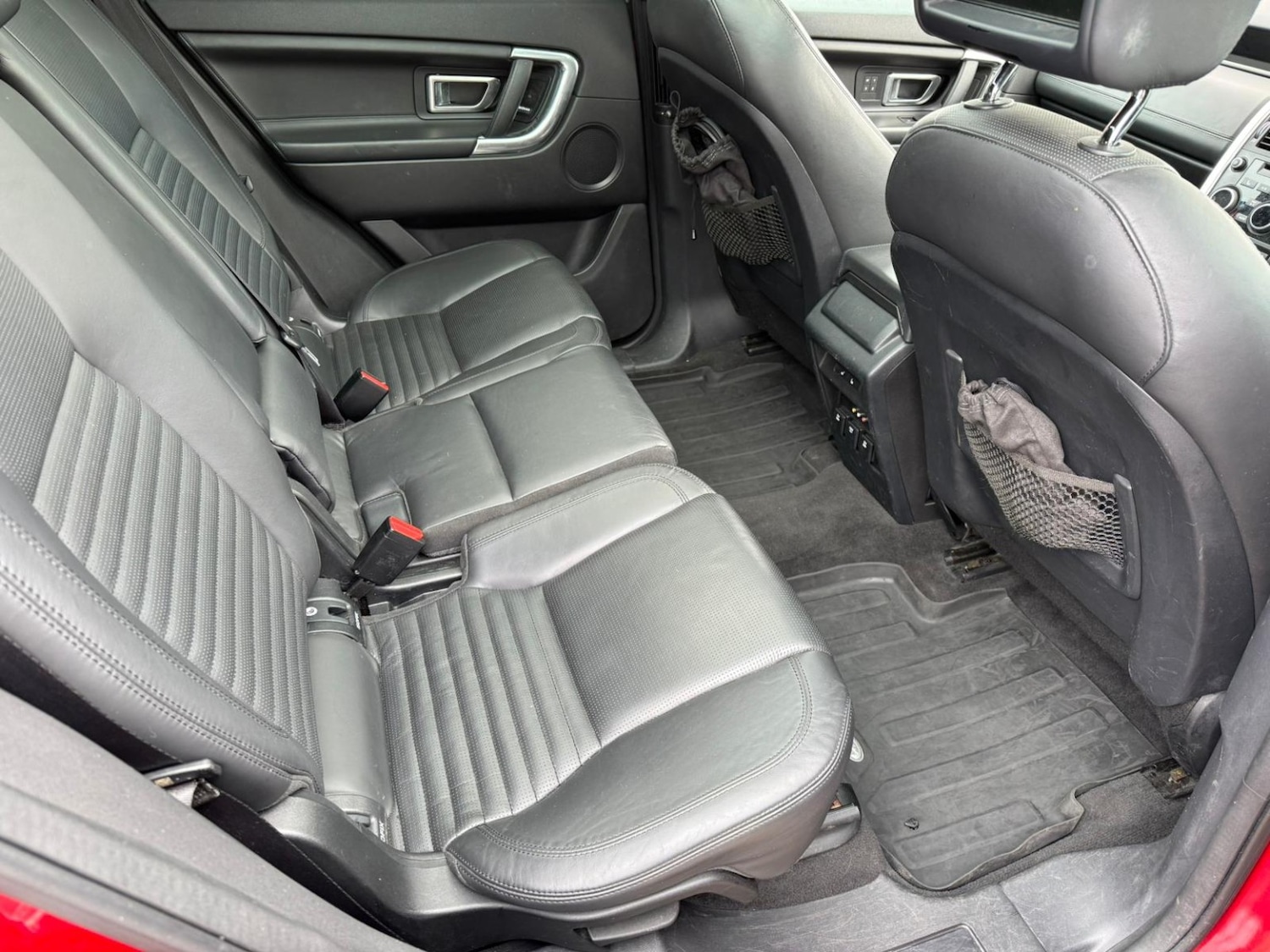 Used Land Rover Discovery Sport 2016 for sale - 78134939: Photo 11