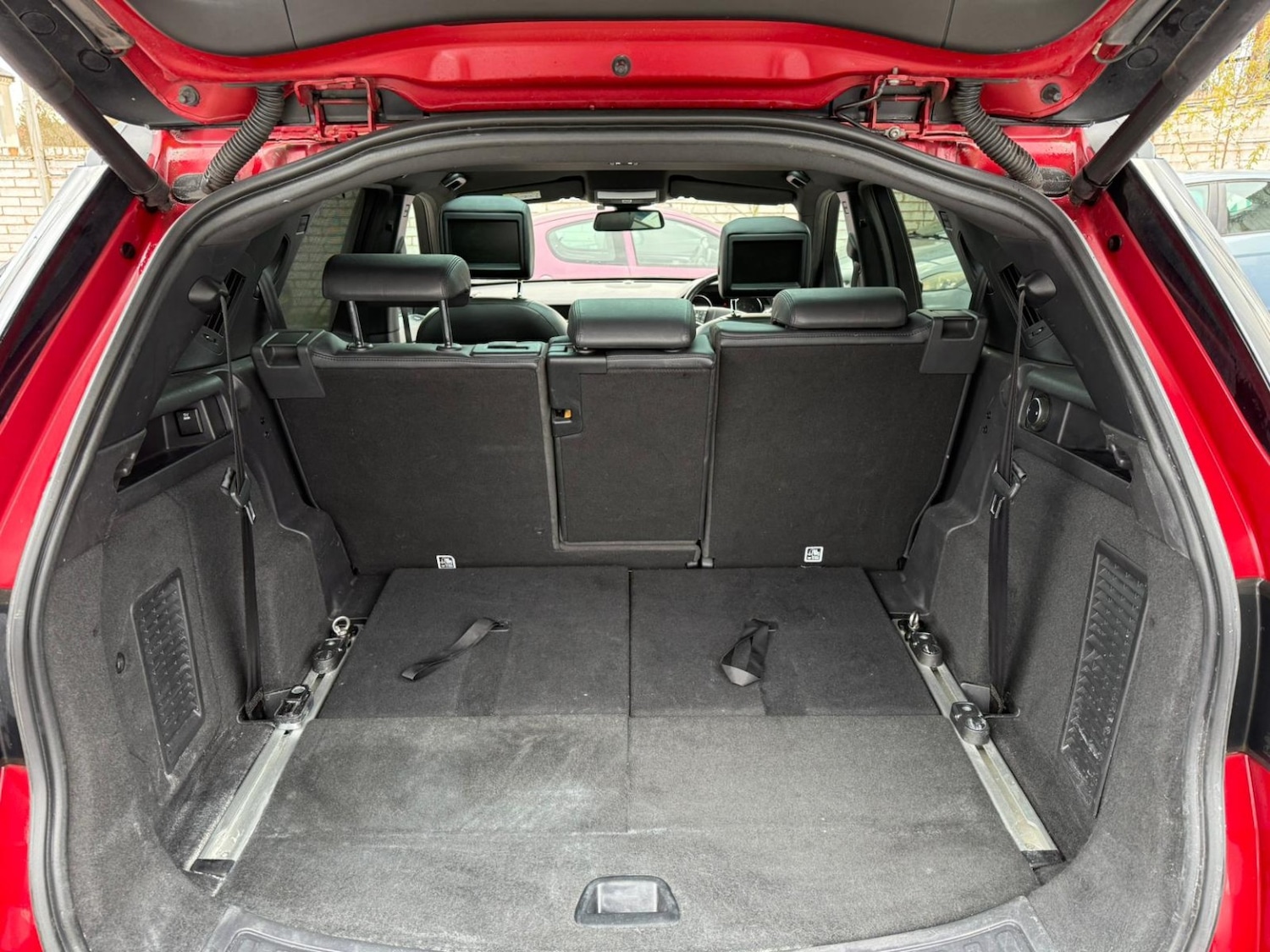 Used Land Rover Discovery Sport 2016 for sale - 78134939: Photo 9