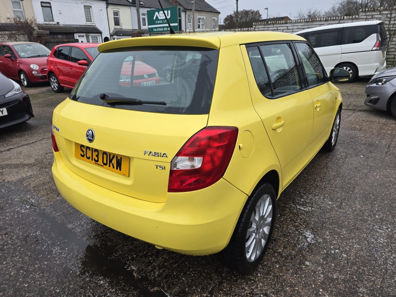 Used Skoda Fabia 2013 for sale - 77314051: Photo 3