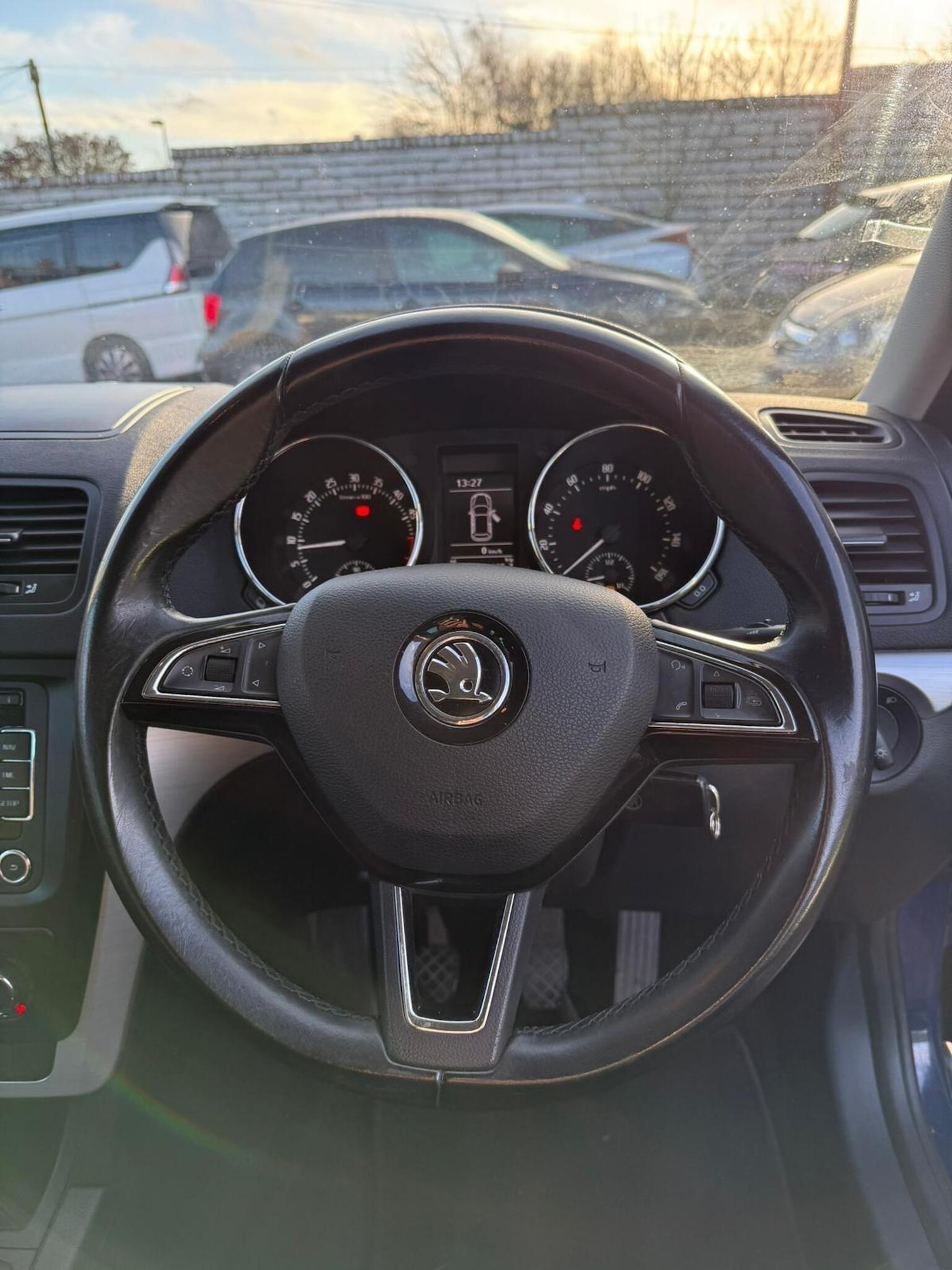 Used Skoda Yeti 2014 for sale - 76730061: Photo 15