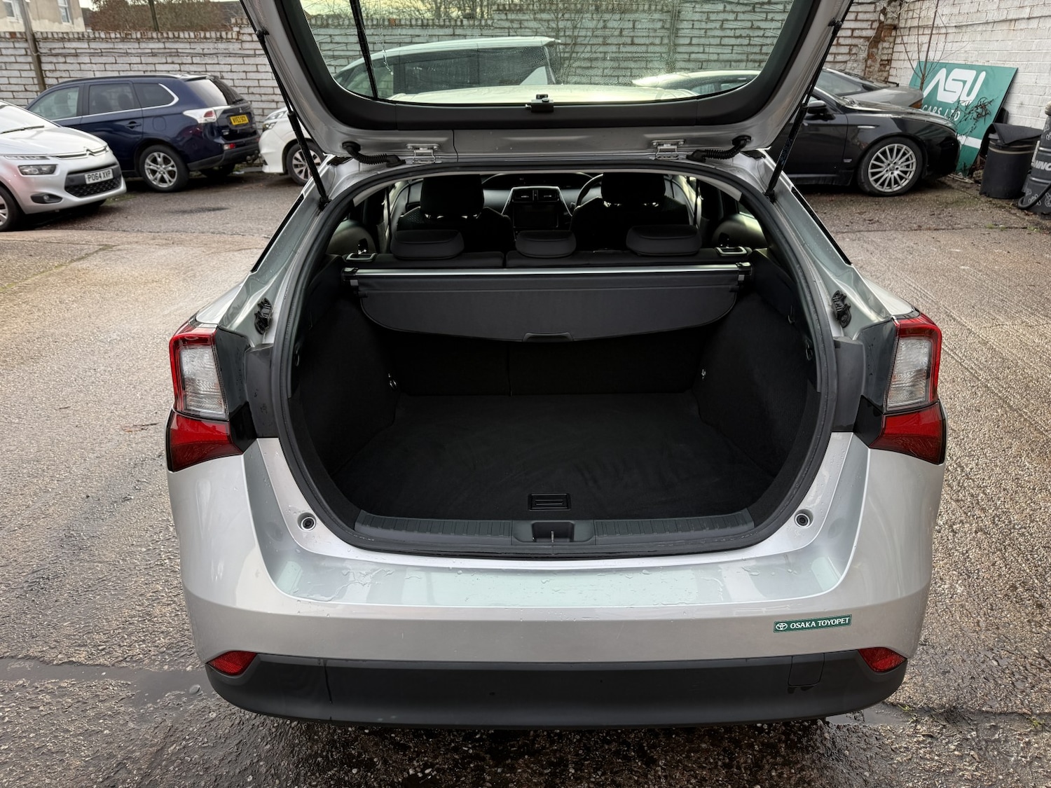 Used Toyota Prius for sale - 77201162: Photo 9