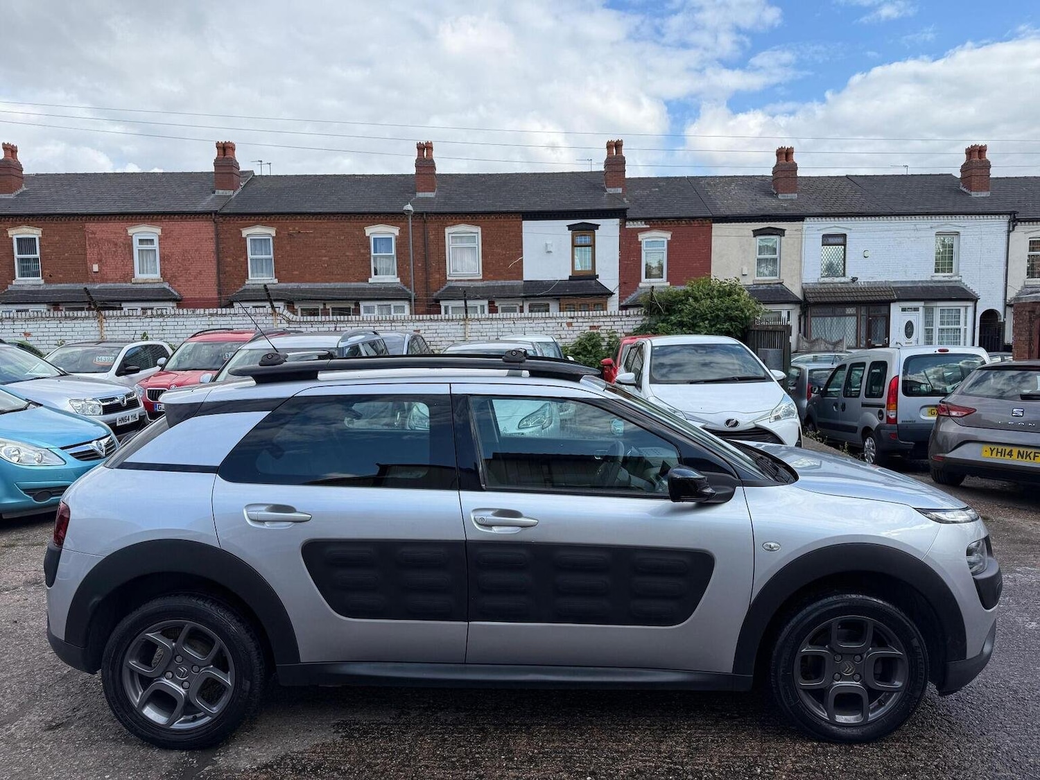 Used Citroen C4 Cactus 2018 for sale - 77891558: Photo 2