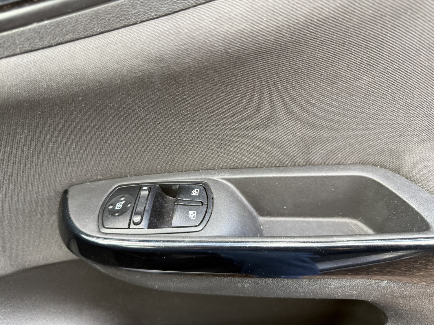 Used Vauxhall Corsa 2015 for sale - 78084411: Photo 12