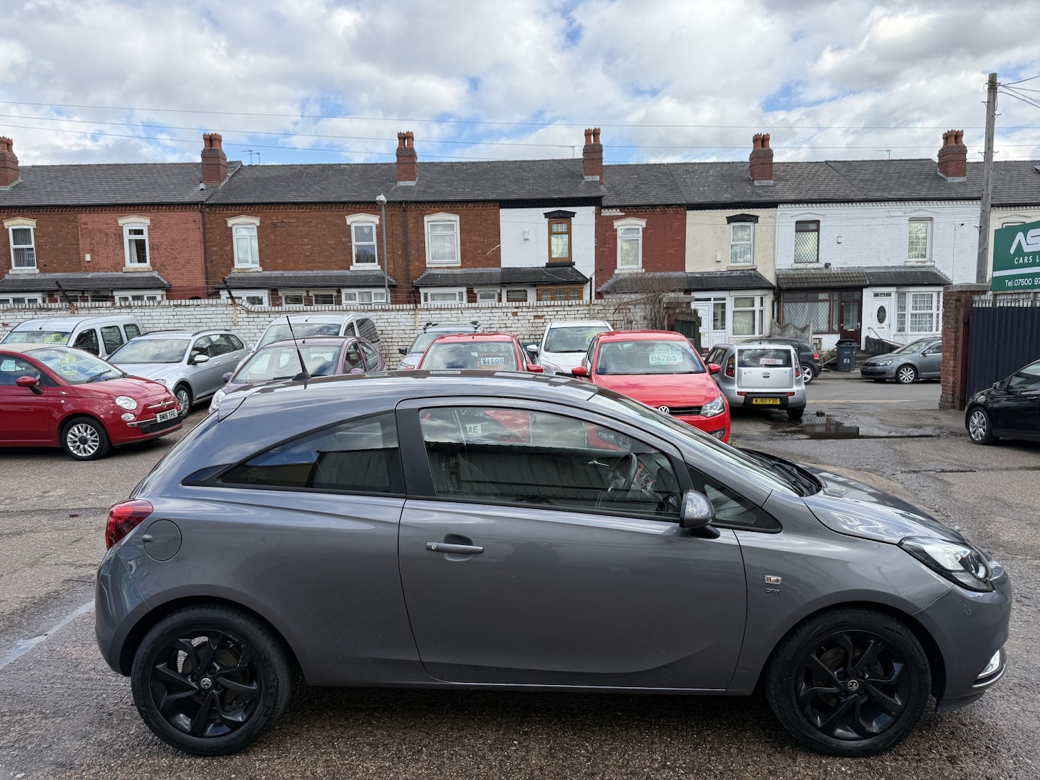 Used Vauxhall Corsa 2015 for sale - 78084411: Photo 2
