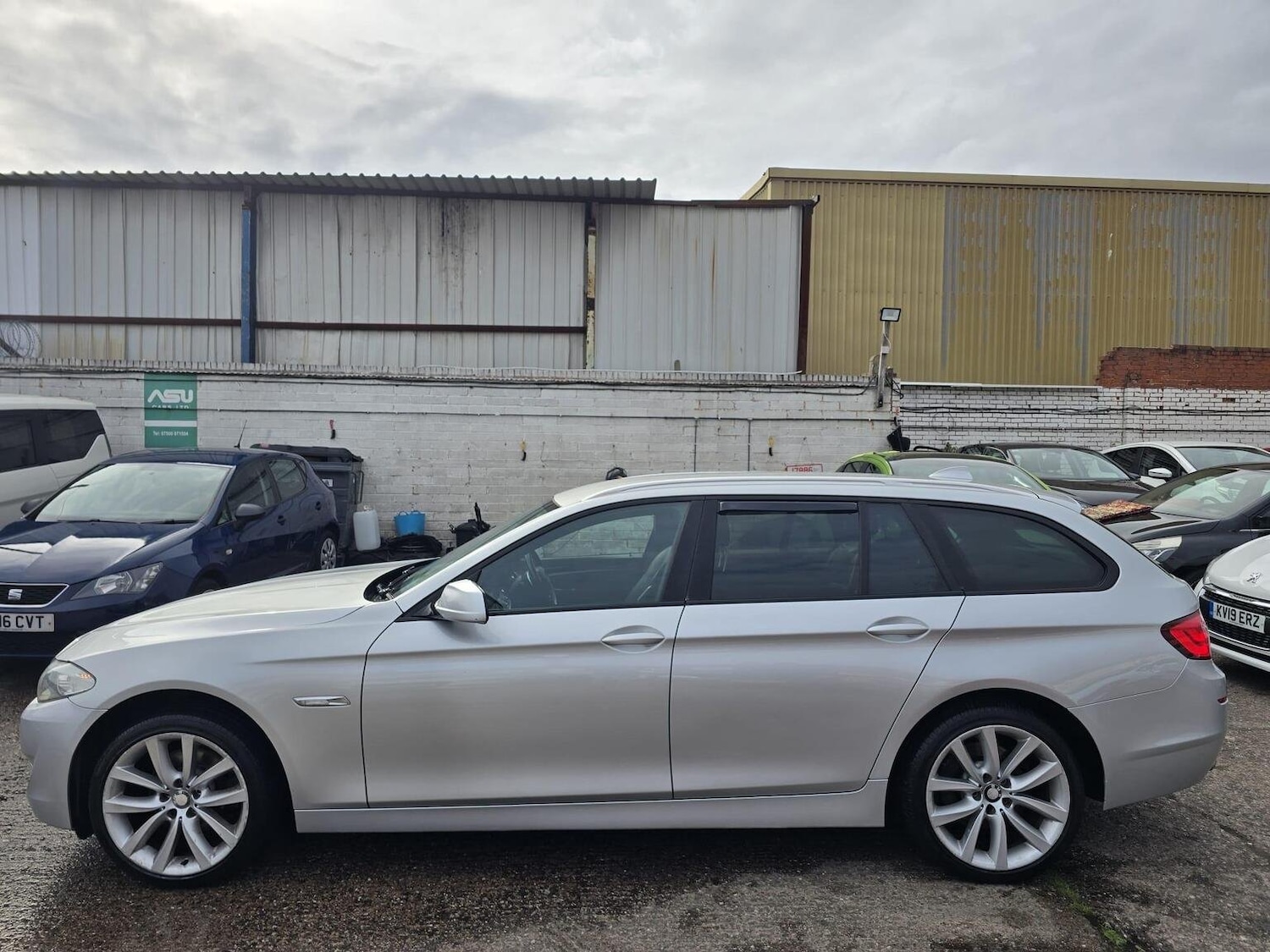 Used BMW 5 Series 2011 for sale - 76793096: Photo 6